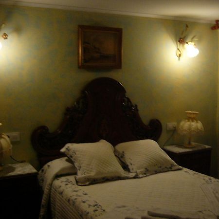 Hotel Casa Victoria Cirueña Exteriér fotografie