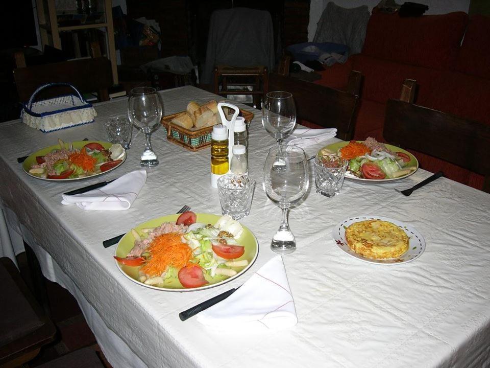 Hotel Casa Victoria Cirueña Pokoj fotografie